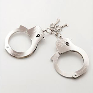 Металлические наручники «Metal Handcuffs» от компании Fifty Shades Of Grey, цвет серебристый, FS-40176, цвет Металлик, One Size (Р 42-48)