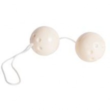 Пластиковые вагинальные шарики на шнурке «Plastic Ball Vibratone» от компании Gopaldas, цвет белый, 7334 BX GP, из материала Пластик АБС, длина 22 см.