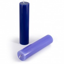Набор из 2 свечей «Wax Play To Flame», цвет синий и фиолетовый, Lola Games 1067-02lola, из материала Парафин, цвет Мульти, длина 13 см.