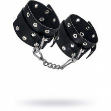 Однослойные наручники с люверсами на цепочке, цвет черный, Impirante 16120, длина 20 см.