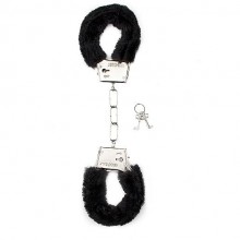 Меховые наручники «Furry Handcuffs Black», цвет черный, Shots Media SH-SHT255BLK, коллекция Shots Toys, длина 28 см.