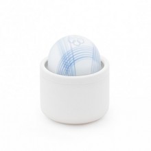 Миниатюрный вибратор-шарик для клитора с узором в виде волн «Iroha Temari Mizu», цвет белый, Tenga HMT-01, из материала Силикон, длина 6.8 см.