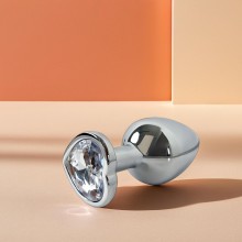 Анальная пробка металлическая с белым кристаллом в виде сердца «Fantasy Toys M», диаметр 3.3 см, 06826 M, длина 8 см.