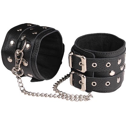 Оковы кожаные черные, соединенные цепочкой длиной 35см 3070-1, бренд СК-Визит, длина 35 см.