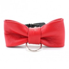 Неординарный кожаный ошейник в виде бабочки, цвет красный, 55039ars, бренд БДСМ арсенал, длина 39 см.