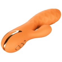 Перезаряжаемый вибромассажер-кролик «Newport Beach Babe» с функцией пульсирующего воздействия из коллекции California Dreaming от компании California Exotic Novelties, цвет оранжевый, SE-4350-43-3, длина 21.5 см.